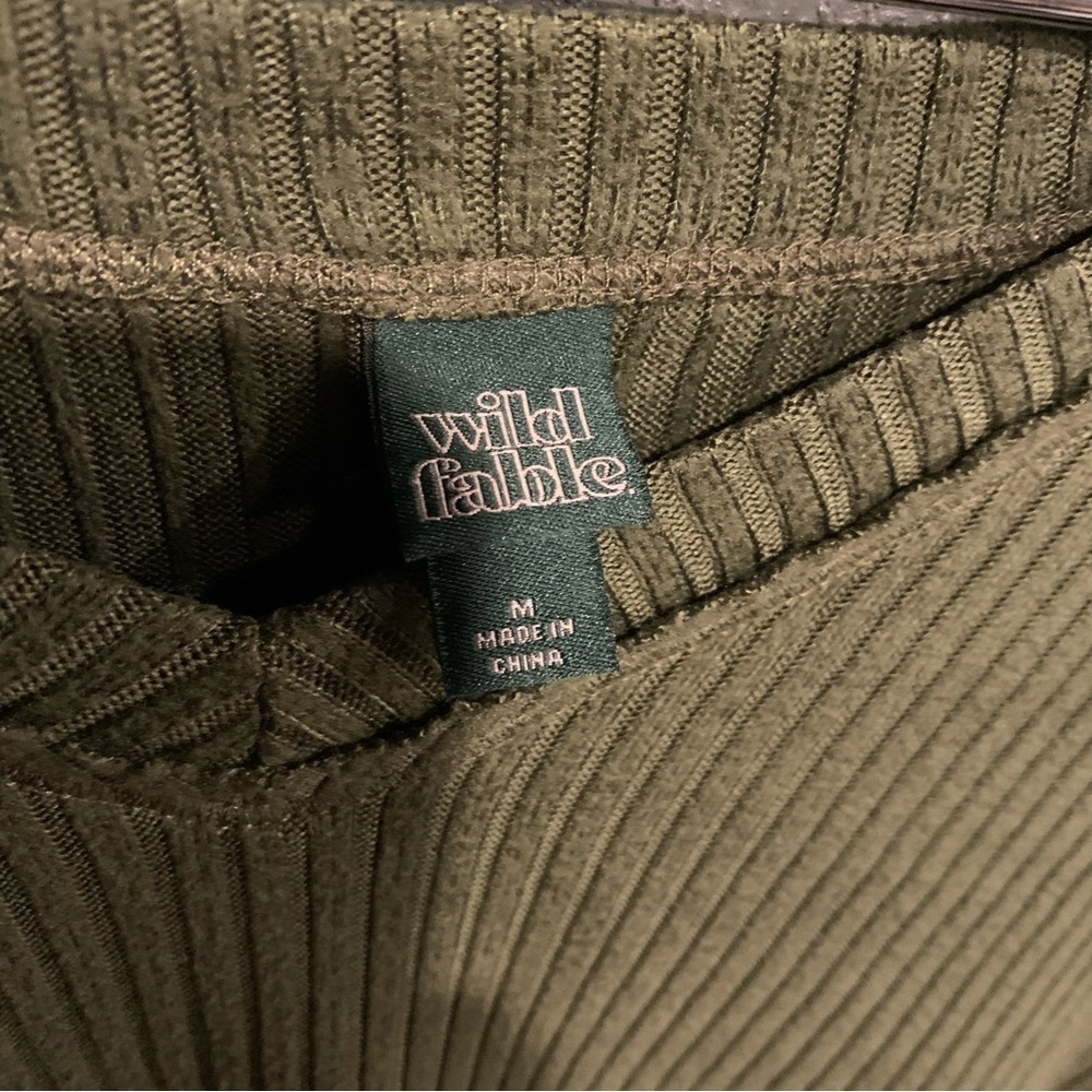 Women’s Wild Fable Light Sweater - Picture 3 of 5